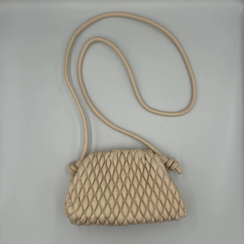 Dumpling Bag Quilted Clutch Handbag Cloud‎ Crossbody Purse Fashion Beige